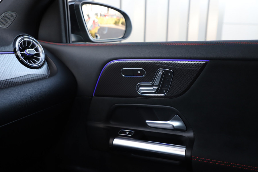 Mercedes-Benz GLA AMG 35 4MATIC Aut8 | 306PK | Pano | Adaptief-onderstel | Sfeerverlichting | Memory | Multibeam | Carbon | Standkachel | Stoelver