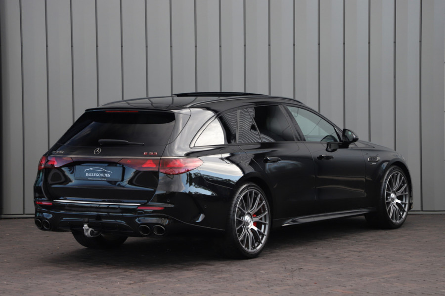 Mercedes-Benz E-Klasse Estate Estate AMG 53 Hybrid 4-MATIC+ | 612PK | Achterasbesturing | Head-up | Carbon | Burmester 4D | Keyles-go | Sfeerverlichtin Mercedes-Benz E-Klasse Estate Estate AMG 53 Hybrid 4-MATIC+ | 612PK | Achterasbesturing | Head-up | Carbon | Burmester 4D | Keyles-go | Sfeerverlichtin