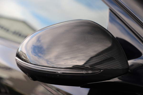 Mercedes-Benz E-Klasse Estate Estate AMG 53 Hybrid 4-MATIC+ | 612PK | Achterasbesturing | Head-up | Carbon | Burmester 4D | Keyles-go | Sfeerverlichtin Mercedes-Benz E-Klasse Estate Estate AMG 53 Hybrid 4-MATIC+ | 612PK | Achterasbesturing | Head-up | Carbon | Burmester 4D | Keyles-go | Sfeerverlichtin