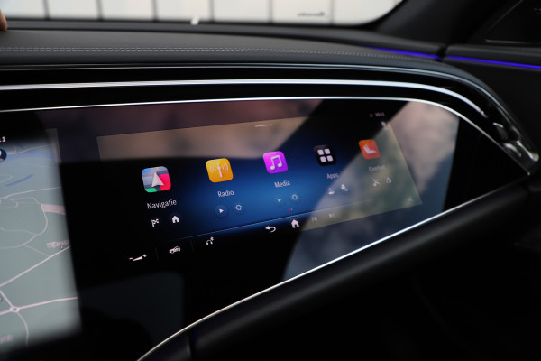 Mercedes-Benz E-Klasse Estate Estate AMG 53 Hybrid 4-MATIC+ | 612PK | Achterasbesturing | Head-up | Carbon | Burmester 4D | Keyles-go | Sfeerverlichtin Mercedes-Benz E-Klasse Estate Estate AMG 53 Hybrid 4-MATIC+ | 612PK | Achterasbesturing | Head-up | Carbon | Burmester 4D | Keyles-go | Sfeerverlichtin