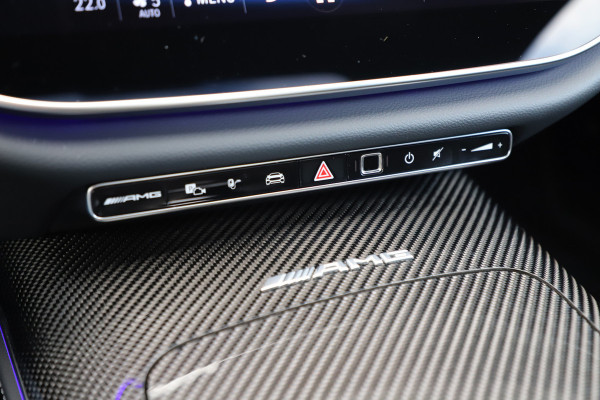Mercedes-Benz E-Klasse Estate Estate AMG 53 Hybrid 4-MATIC+ | 612PK | Achterasbesturing | Head-up | Carbon | Burmester 4D | Keyles-go | Sfeerverlichtin Mercedes-Benz E-Klasse Estate Estate AMG 53 Hybrid 4-MATIC+ | 612PK | Achterasbesturing | Head-up | Carbon | Burmester 4D | Keyles-go | Sfeerverlichtin