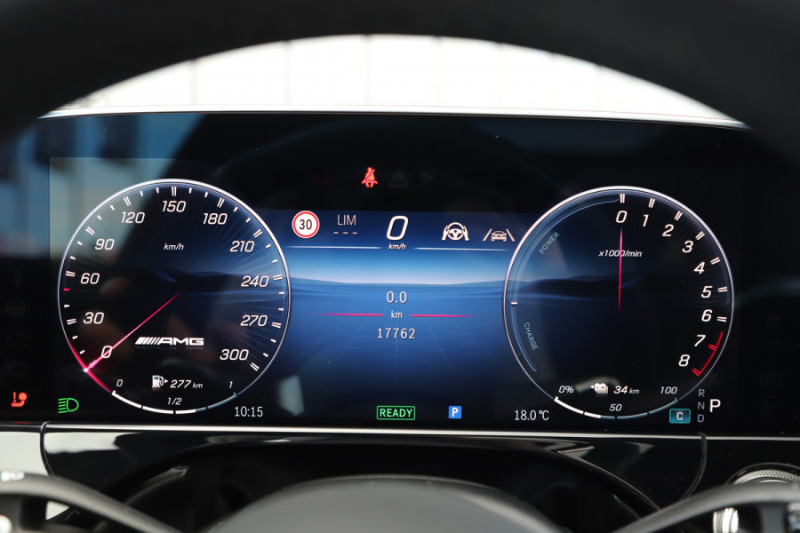 Mercedes-Benz E-Klasse Estate Estate AMG 53 Hybrid 4-MATIC+ | 612PK | Achterasbesturing | Head-up | Carbon | Burmester 4D | Keyles-go | Sfeerverlichtin Mercedes-Benz E-Klasse Estate Estate AMG 53 Hybrid 4-MATIC+ | 612PK | Achterasbesturing | Head-up | Carbon | Burmester 4D | Keyles-go | Sfeerverlichtin