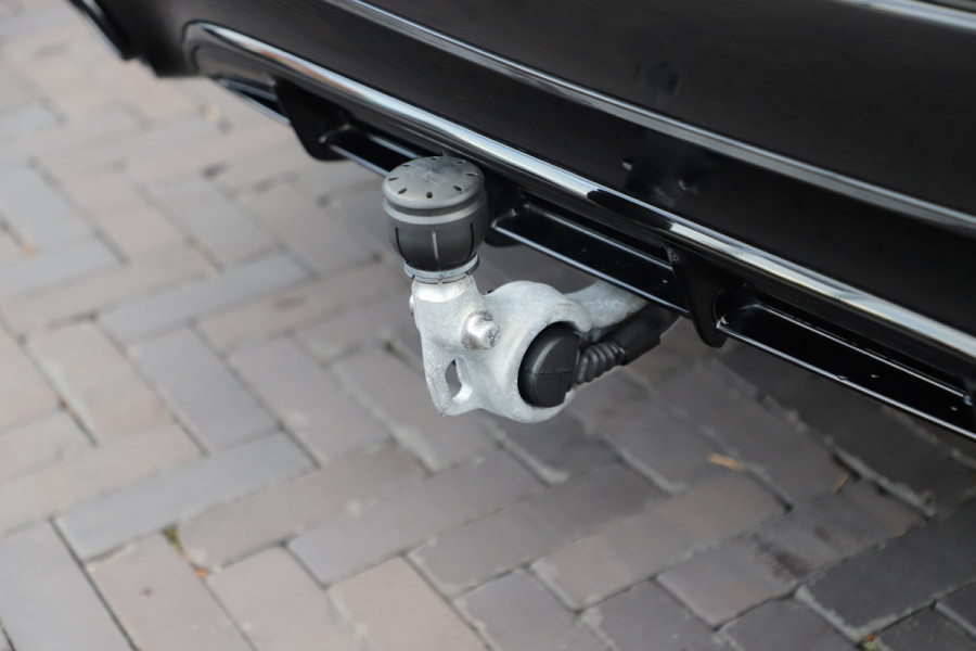 Mercedes-Benz E-Klasse Estate Estate AMG 53 Hybrid 4-MATIC+ | 612PK | Achterasbesturing | Head-up | Carbon | Burmester 4D | Keyles-go | Sfeerverlichtin Mercedes-Benz E-Klasse Estate Estate AMG 53 Hybrid 4-MATIC+ | 612PK | Achterasbesturing | Head-up | Carbon | Burmester 4D | Keyles-go | Sfeerverlichtin