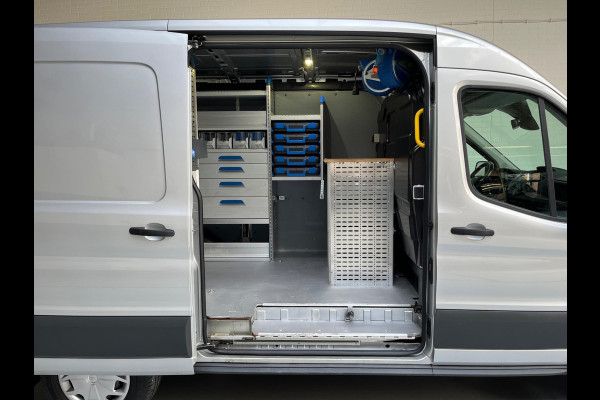 Ford Transit Achterwiel aandrijving Volledig ingerichte Servicewagen 350 2.0 TDCI 130pk euro6 L2H2 Trend 3Persoons RIJKLAARPRIJS!