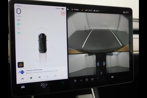 Tesla Model 3 RWD SR+ 60kWh 325PK Lmv 19" AutoPilot Leder PanoDak Adaptive-Cruise Lmv Camera's Elektr.-Stuur+Stoelen+Spiegels+Geheugen+Easy-En Navi LED Comfortstoelen ACC DAB Voorverwarmen interieur via App Keyless via Telefoonsleutel One-Pedal-Drive Origineel Nederlandse auto tot 11kw laden thuis! 1.584kg licht!