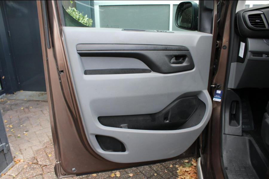 Peugeot Expert 227S 2.0 BlueHDI 180 Premium Pack