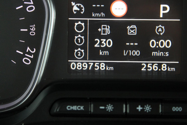 Peugeot Expert 227S 2.0 BlueHDI 180 Premium Pack