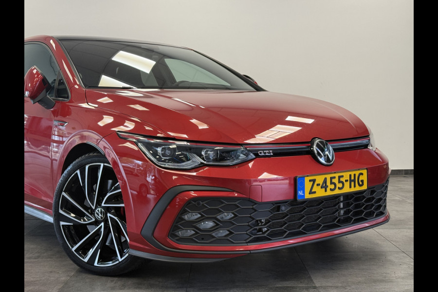 Volkswagen Golf 2.0 TSI GTI Parkeerassistent Keyless Go/Start HUD Volkswagen Golf 2.0 TSI GTI Parkeerassistent Keyless Go/Start HUD