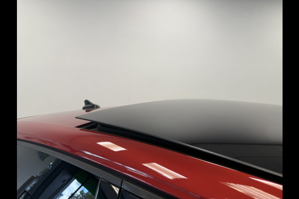 Volkswagen Golf 2.0 TSI GTI Parkeerassistent Keyless Go/Start HUD Volkswagen Golf 2.0 TSI GTI Parkeerassistent Keyless Go/Start HUD