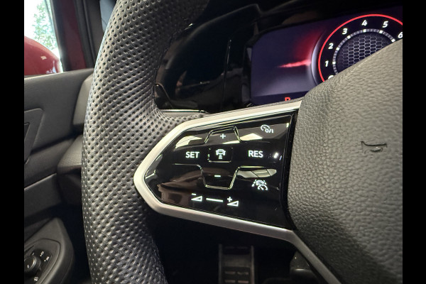 Volkswagen Golf 2.0 TSI GTI Parkeerassistent Keyless Go/Start HUD Volkswagen Golf 2.0 TSI GTI Parkeerassistent Keyless Go/Start HUD