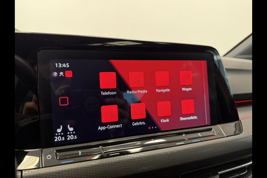 Volkswagen Golf 2.0 TSI GTI Parkeerassistent Keyless Go/Start HUD Volkswagen Golf 2.0 TSI GTI Parkeerassistent Keyless Go/Start HUD