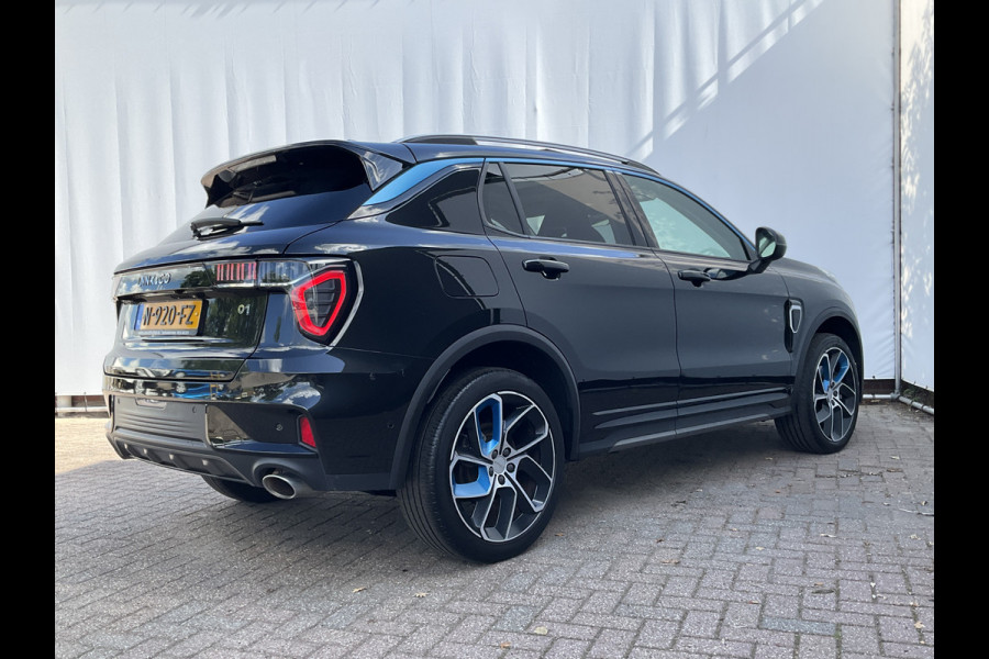 Lynk & Co 01 1.5 PHEV Carplay Pano.dak Adapt.Cruise Hoge zit vol opties!