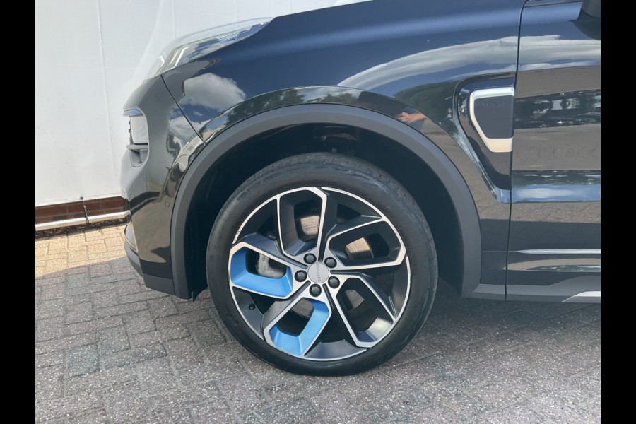 Lynk & Co 01 1.5 PHEV Carplay Pano.dak Adapt.Cruise Hoge zit vol opties!