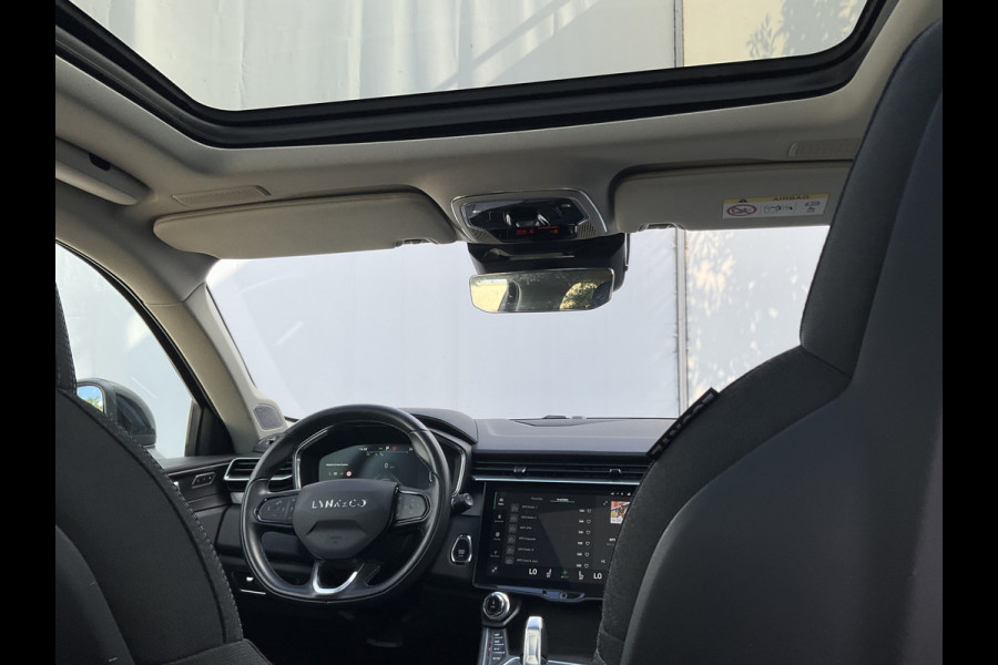 Lynk & Co 01 1.5 PHEV Carplay Pano.dak Adapt.Cruise Hoge zit vol opties!