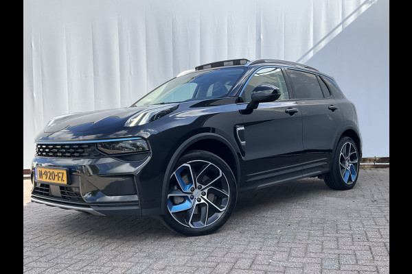 Lynk & Co 01 1.5 PHEV Carplay Pano.dak Adapt.Cruise Hoge zit vol opties!
