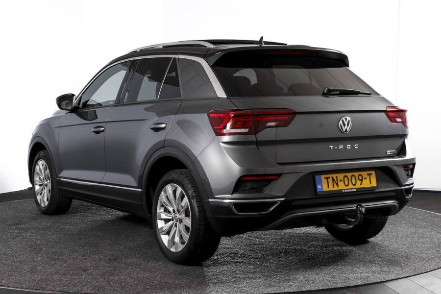 Volkswagen T-Roc 2.0 TSI 190 PK 4Motion Sport - Automaat Orig. NL | S/K-Panodak | Afn. Trekhaak | Adapt. Cruise | Stoelverw. | PDC | NAV + App. Connect | ECC | DAB | LM 17" |