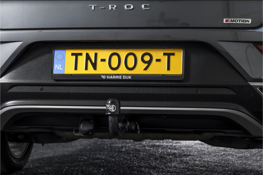 Volkswagen T-Roc 2.0 TSI 190 PK 4Motion Sport - Automaat Orig. NL | S/K-Panodak | Afn. Trekhaak | Adapt. Cruise | Stoelverw. | PDC | NAV + App. Connect | ECC | DAB | LM 17" |