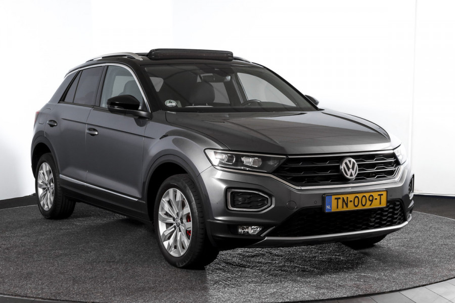 Volkswagen T-Roc 2.0 TSI 190 PK 4Motion Sport - Automaat Orig. NL | S/K-Panodak | Afn. Trekhaak | Adapt. Cruise | Stoelverw. | PDC | NAV + App. Connect | ECC | DAB | LM 17" |
