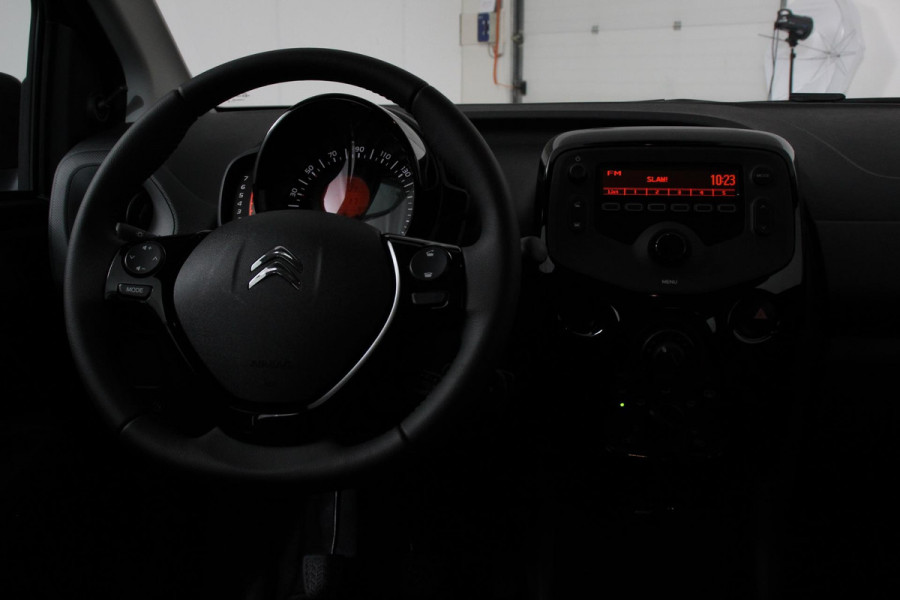 Citroën C1 1.0 VTi Feel Pack Look | Pack Comfort | Airco | Bluetooth | Led | Extra Getint glas