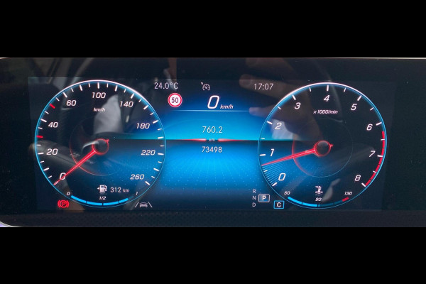 Mercedes-Benz A-Klasse 250 Premium Plus AMG/ Pano/ Burmester/ Sfeer/ VC