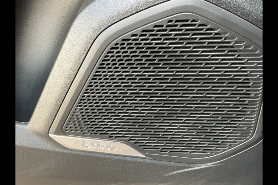 Lynk & Co 01 1.5 PHEV Pano 360° Cam Keyless Stoelverw Pano Carplay