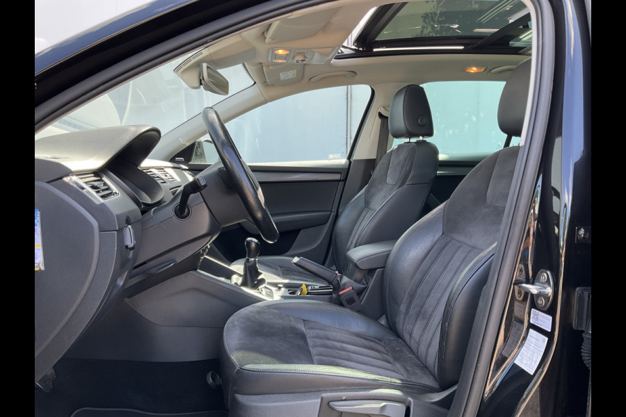 Škoda Octavia 1.0 TSI Style Navi Camera Trekhaak Combi Business Greentech