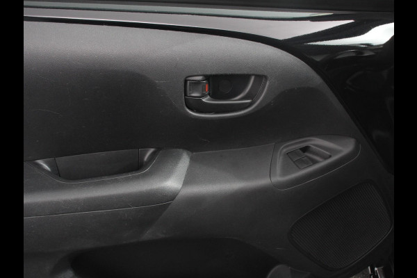 Citroën C1 1.0 VTi Feel | Airco | Bluetooth | Led | DAB | 5 deurs Citroën C1 1.0 VTi Feel | Airco | Bluetooth | Led | DAB | 5 deurs