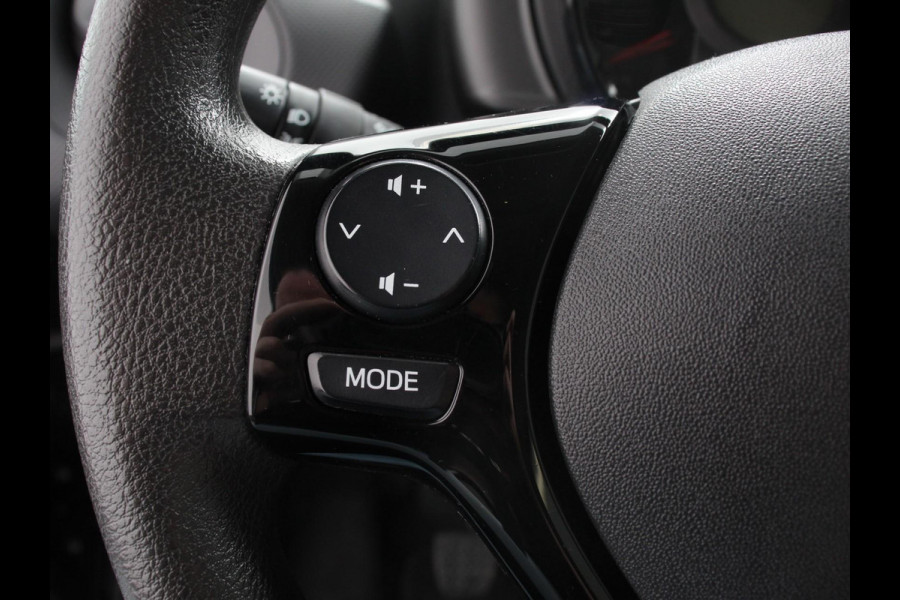 Citroën C1 1.0 VTi Feel | Airco | Bluetooth | Led | DAB | 5 deurs Citroën C1 1.0 VTi Feel | Airco | Bluetooth | Led | DAB | 5 deurs