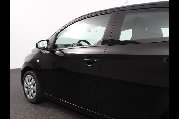 Citroën C1 1.0 VTi Feel | Airco | Bluetooth | Led | DAB | 5 deurs Citroën C1 1.0 VTi Feel | Airco | Bluetooth | Led | DAB | 5 deurs