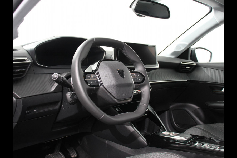 Peugeot 208 Hybrid 100 Automaat Allure Navigatie Apple Carplay/ Android Auto Camera Parkeersensoren Adaptive Cruise Control Stoelverwarming Ledverlichting Climate control