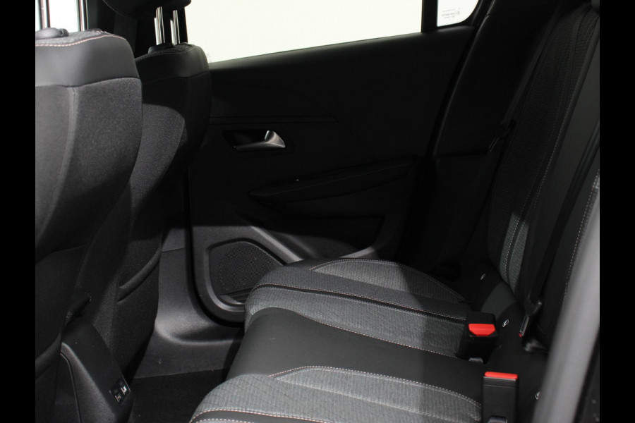 Peugeot 208 Hybrid 100 Automaat Allure Navigatie Apple Carplay/ Android Auto Camera Parkeersensoren Adaptive Cruise Control Stoelverwarming Ledverlichting Climate control