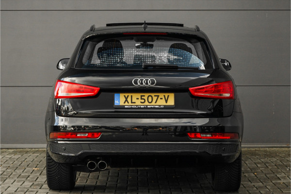 Audi Q3 1.4 TFSI S-Line Pano Xenon Trekhaak