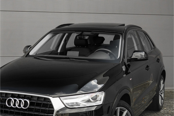 Audi Q3 1.4 TFSI S-Line Pano Xenon Trekhaak