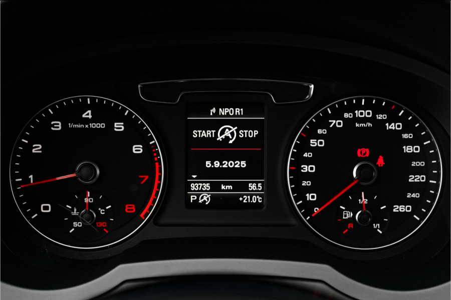 Audi Q3 1.4 TFSI S-Line Pano Xenon Trekhaak