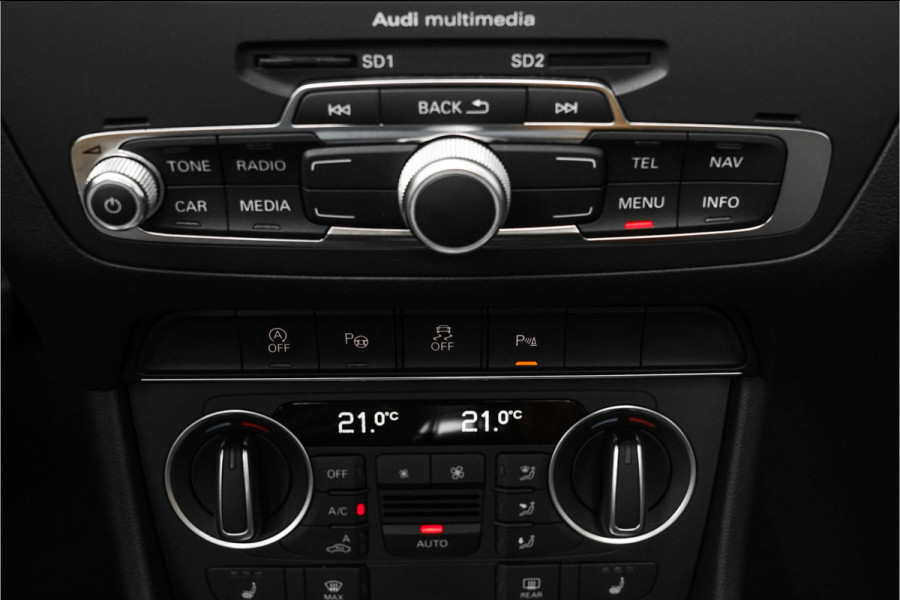 Audi Q3 1.4 TFSI S-Line Pano Xenon Trekhaak