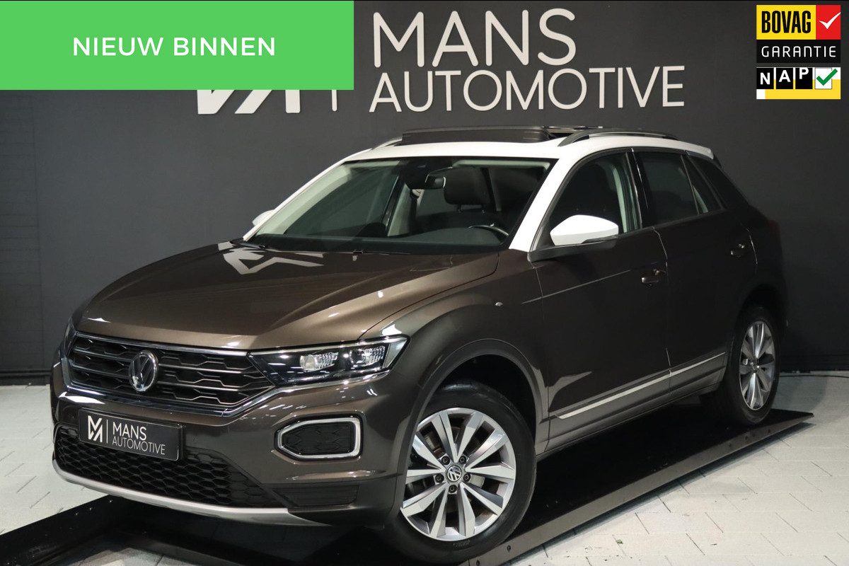 Volkswagen T-Roc 1.5 TSI / PANODAK / ACC / CAMERA / CARPLAY / STUUR+STOELVERW