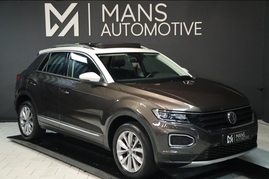 Volkswagen T-Roc 1.5 TSI / PANODAK / ACC / CAMERA / CARPLAY / STUUR+STOELVERW