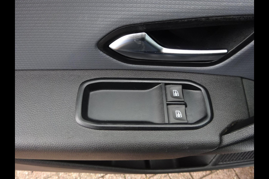 Renault Express 1.5 dCi 45 x VOORRAAD EU6 GROOT NAVI AIRCO CRUISE CONTROL PDC Renault Express 1.5 dCi 45 x VOORRAAD EU6 GROOT NAVI AIRCO CRUISE CONTROL PDC