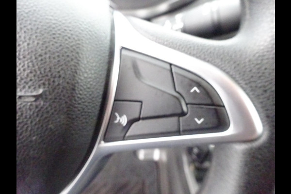 Renault Express 1.5 dCi 45 x VOORRAAD EU6 GROOT NAVI AIRCO CRUISE CONTROL PDC Renault Express 1.5 dCi 45 x VOORRAAD EU6 GROOT NAVI AIRCO CRUISE CONTROL PDC