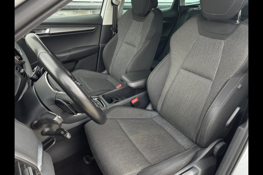Škoda Karoq 1.5 TSI ACT Style | Elek. Trekhaak | LED | Navi | Carplay | Camera | Virtual Cockpit