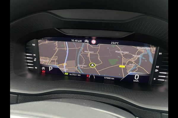 Škoda Karoq 1.5 TSI ACT Style | Elek. Trekhaak | LED | Navi | Carplay | Camera | Virtual Cockpit