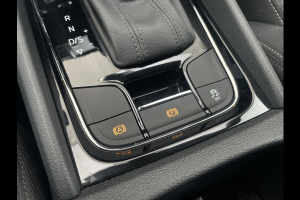 Škoda Karoq 1.5 TSI ACT Style | Elek. Trekhaak | LED | Navi | Carplay | Camera | Virtual Cockpit