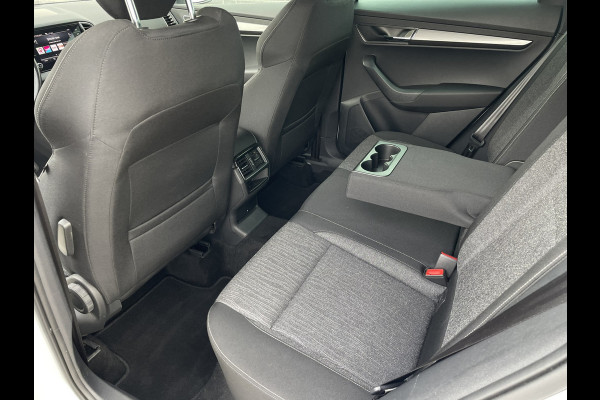Škoda Karoq 1.5 TSI ACT Style | Elek. Trekhaak | LED | Navi | Carplay | Camera | Virtual Cockpit