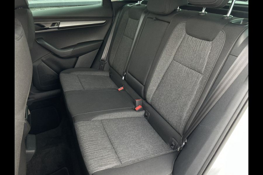 Škoda Karoq 1.5 TSI ACT Style | Elek. Trekhaak | LED | Navi | Carplay | Camera | Virtual Cockpit