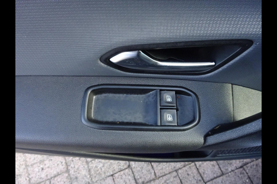 Renault Express 1.5 dCi 50 x VOORRAAD EU6 GROOT NAVI AIRCO CRUISE CONTROL PDC