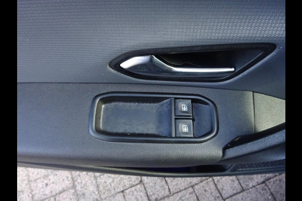 Renault Express 1.5 dCi 50 x VOORRAAD EU6 GROOT NAVI AIRCO CRUISE CONTROL PDC