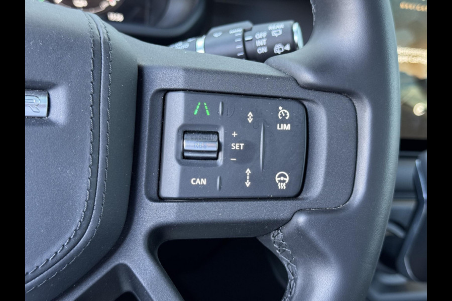 Land Rover Defender 110 P300e 110 Sedona Edition