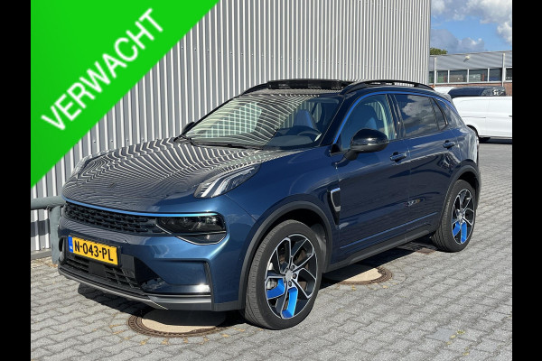 Lynk & Co 01 1.5*PLUG-IN*PANO*ACC*CARPLAY*ECC