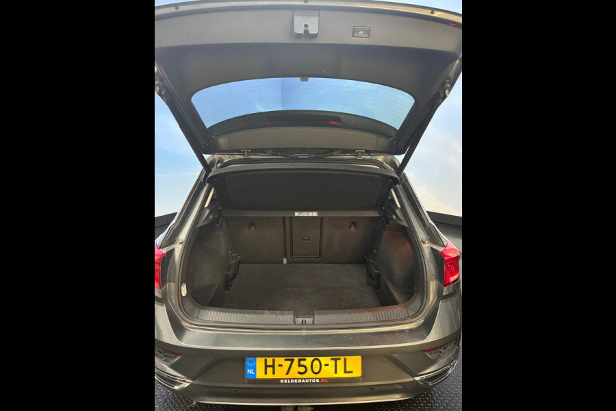 Volkswagen T-Roc 1.0 TSI Style Business Navi | Clima | Cruise | PDC | Trekhaak