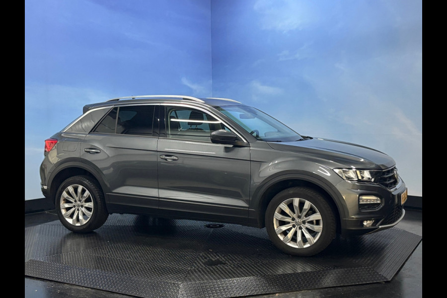 Volkswagen T-Roc 1.0 TSI Style Business Navi | Clima | Cruise | PDC | Trekhaak